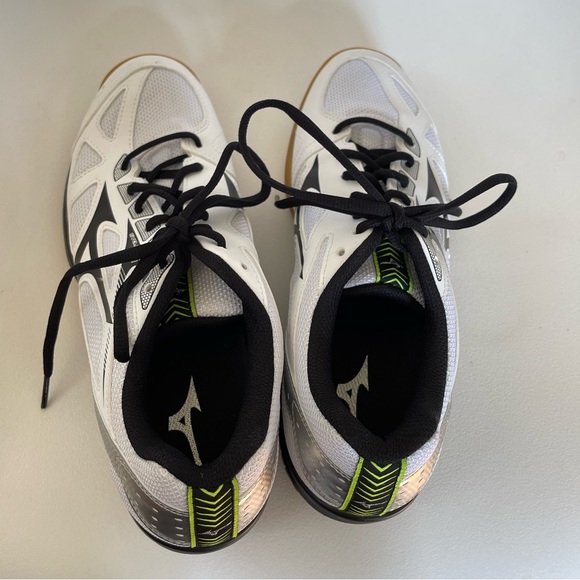 Mizuno Women’s Cyclone Speed 2 Volleyball Shoes - Picture 3 of 7